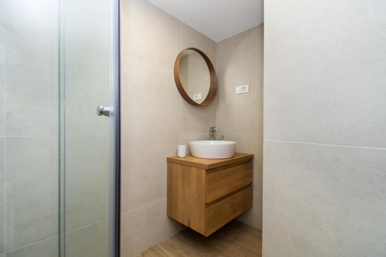 Apartmani Monika Zaboric Exteriör bild