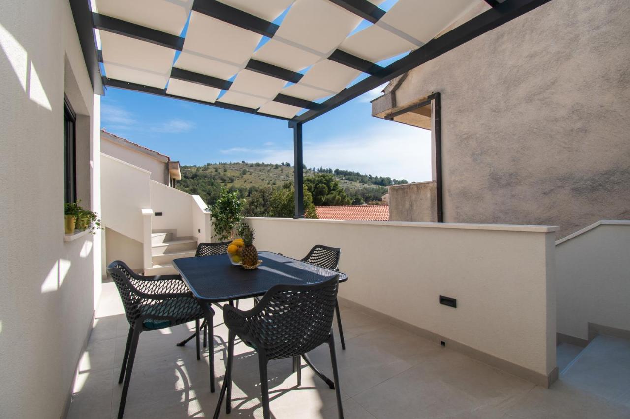 Apartmani Monika Zaboric Exteriör bild